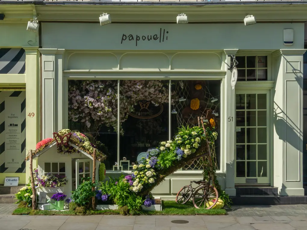 Papouelli shopfront